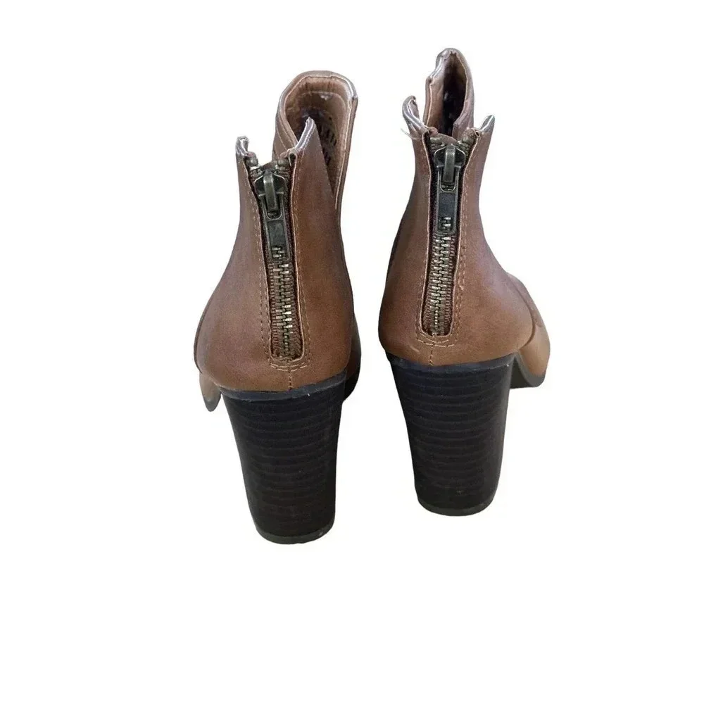 Sugar Vael Brown Faux Leather Laser Cut Peep Toe Block Heel Ankle Booties‎ 8M